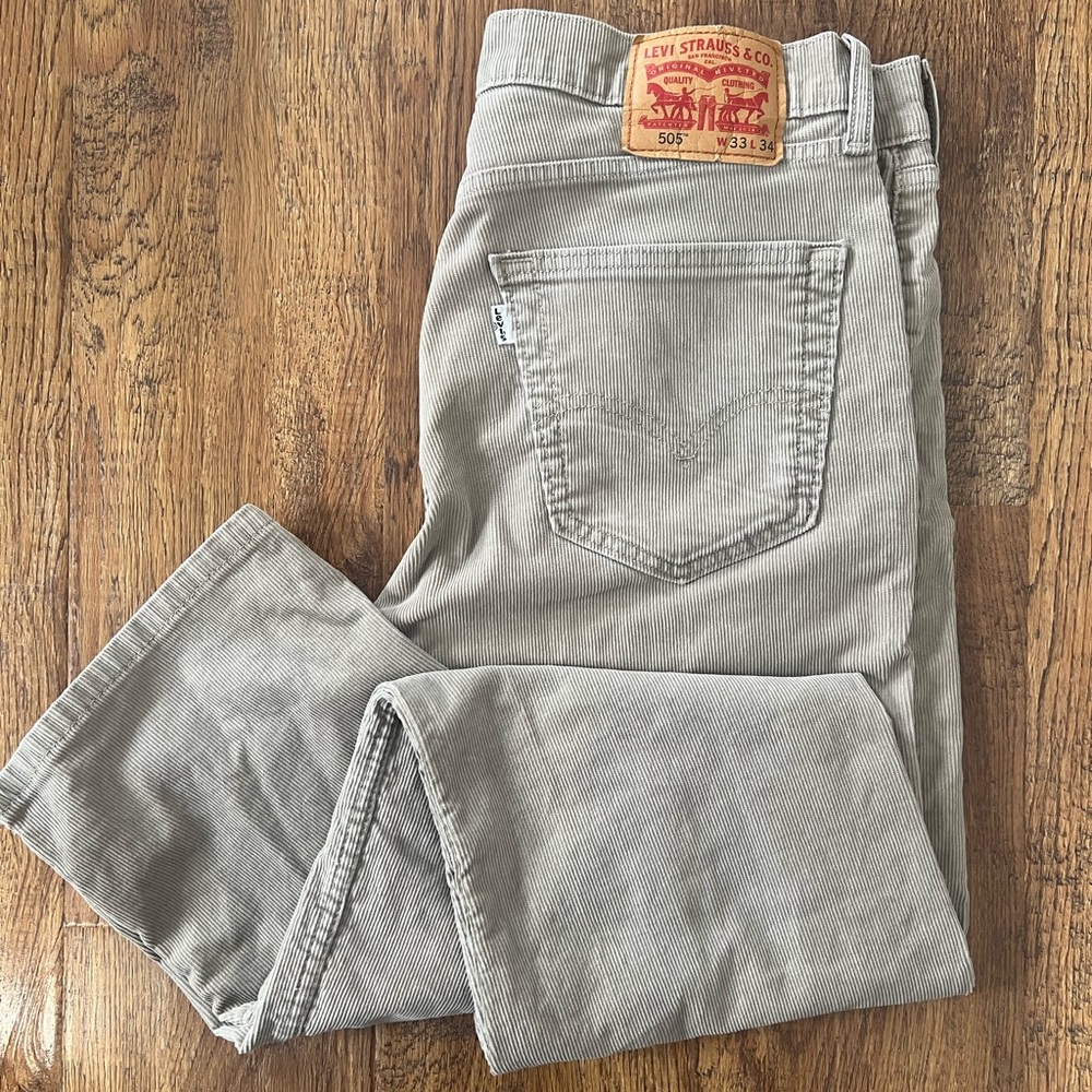 Levi’s 505 Corduroy Tan Taupe 33x34